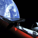 El Tesla Roadster y Starman que Elon Musk mandó al espacio.